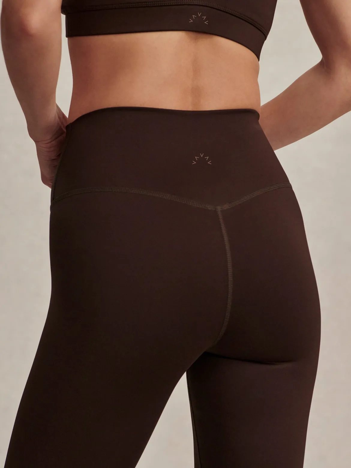 Assure High Rise Legging 25 - Coffee Bean