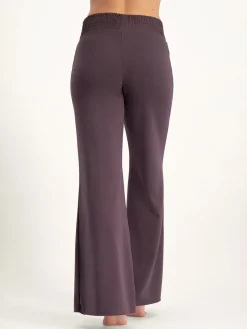 Flow Wide-Leg Yoga Pants - Berry