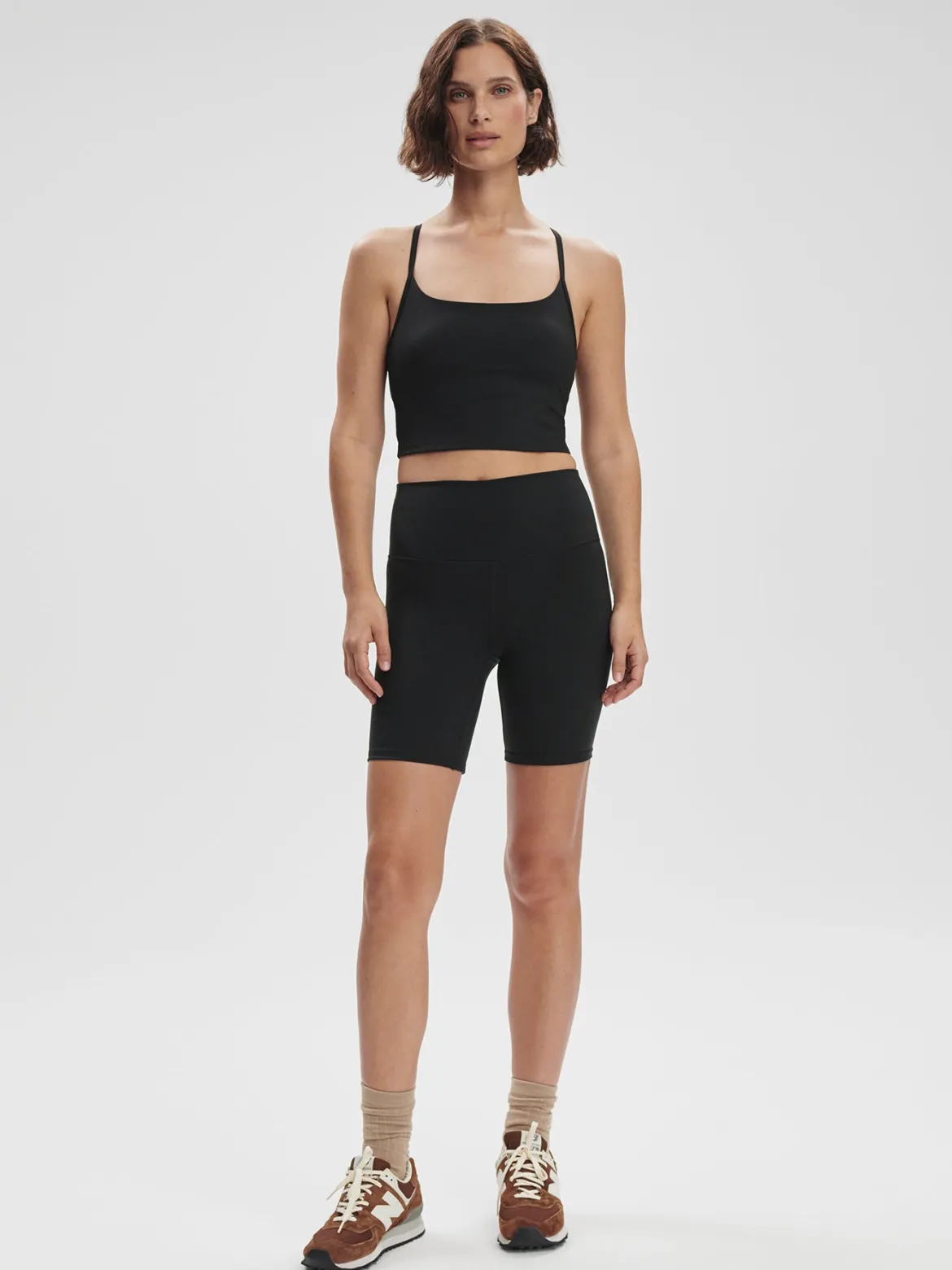 Freesoft High Rise Short 7 - Black