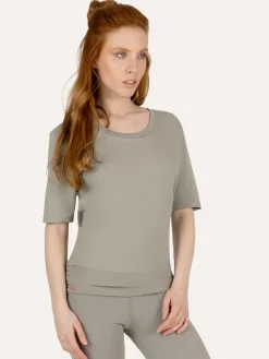Kami Yoga Tee - Smoky Quartz