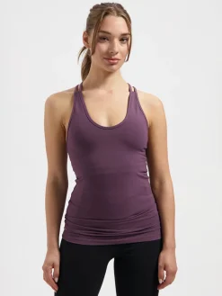 Lyrais Yoga Tank - Berry