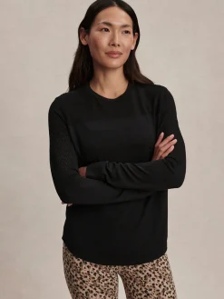 Samia Seamless Long Sleeve Tee - Black